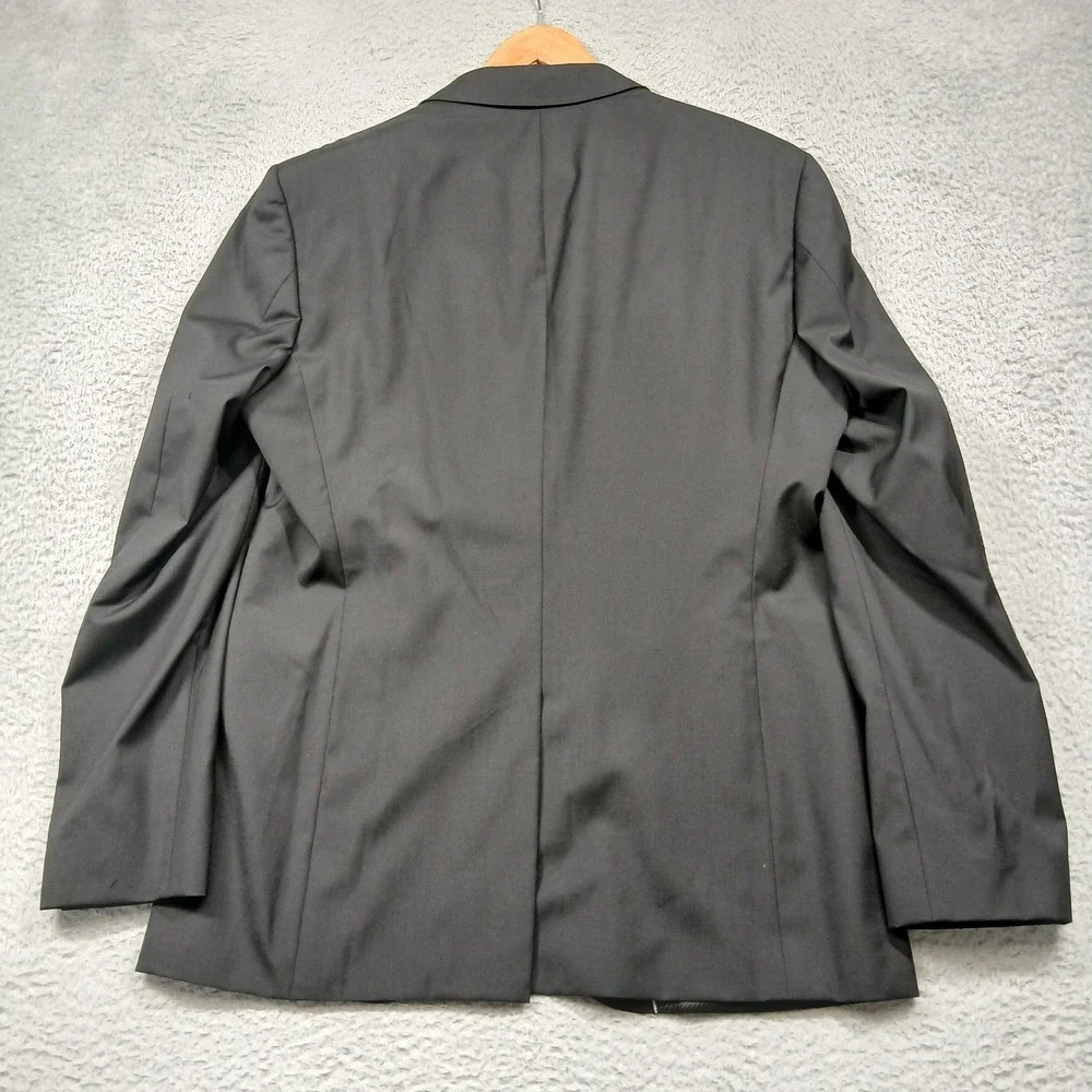 Hugo Boss Wool Blazer Mens 42R Gray Two Button Tailored Sport Coat‎